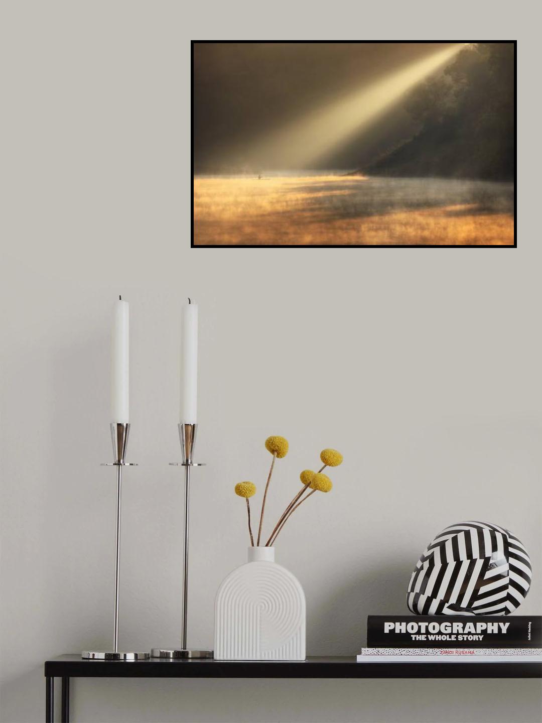Lonely under the dawn Poster och Canvastavla