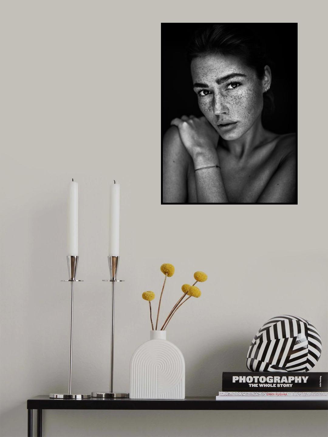 Freckles [Romi] Poster och Canvastavla