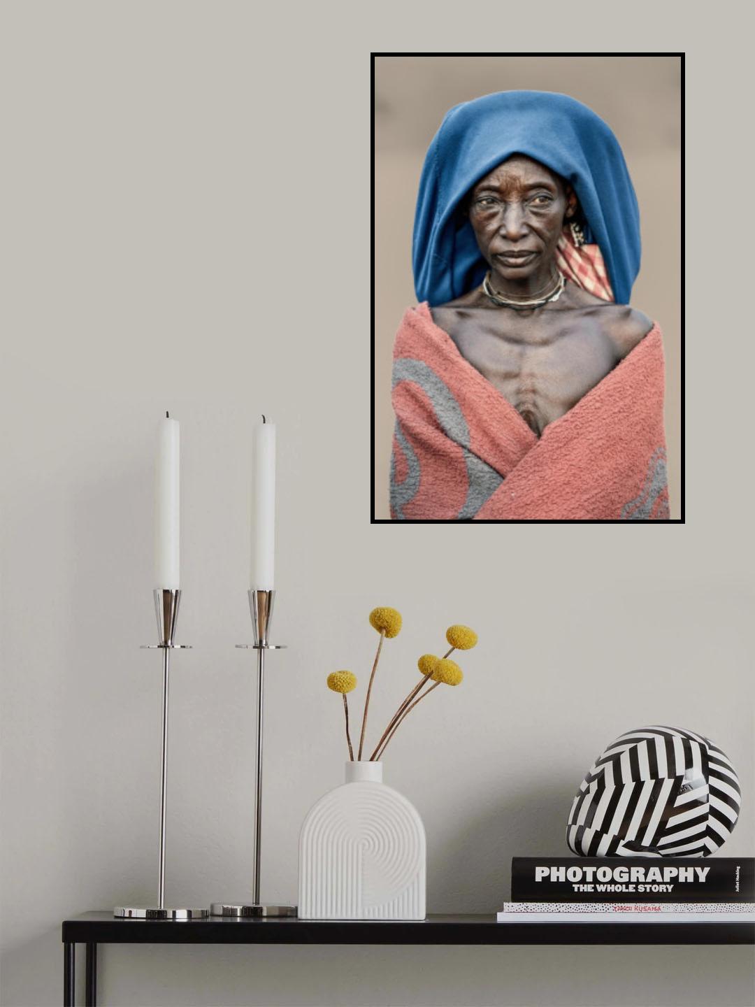 A woman of the Ovakuvale Poster och Canvastavla