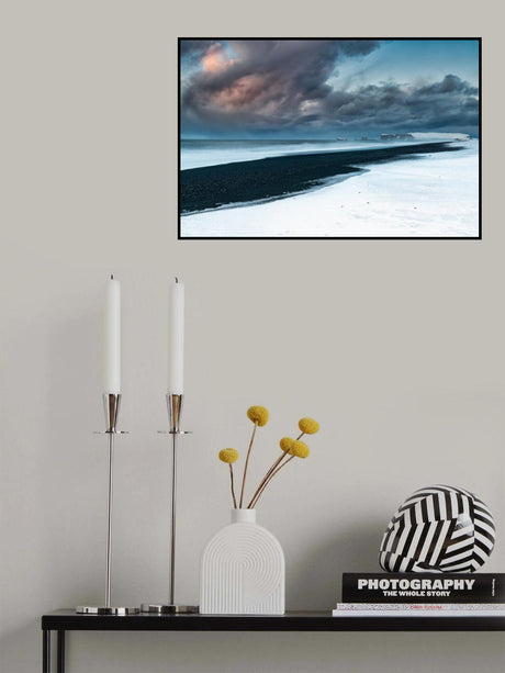 Approaching storm on Dyrhólaey Poster och Canvastavla