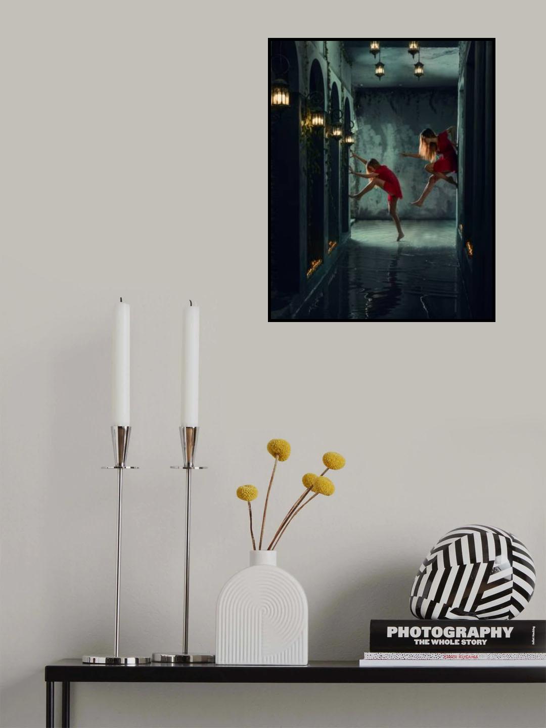 Desperate to go outside Poster och Canvastavla