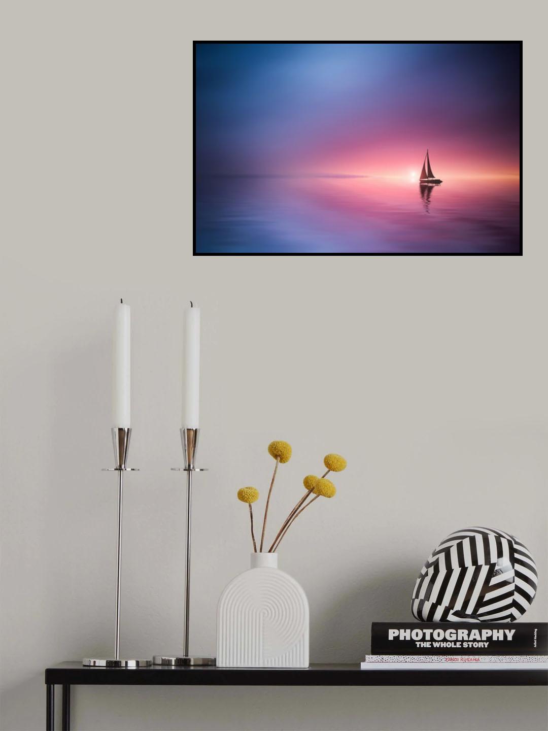 Sailing across the lake toward the sunset Poster och Canvastavla