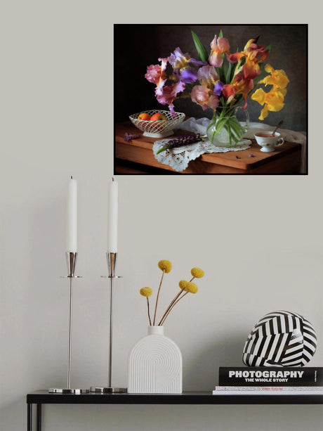 Still life with irises and apples Poster och Canvastavla