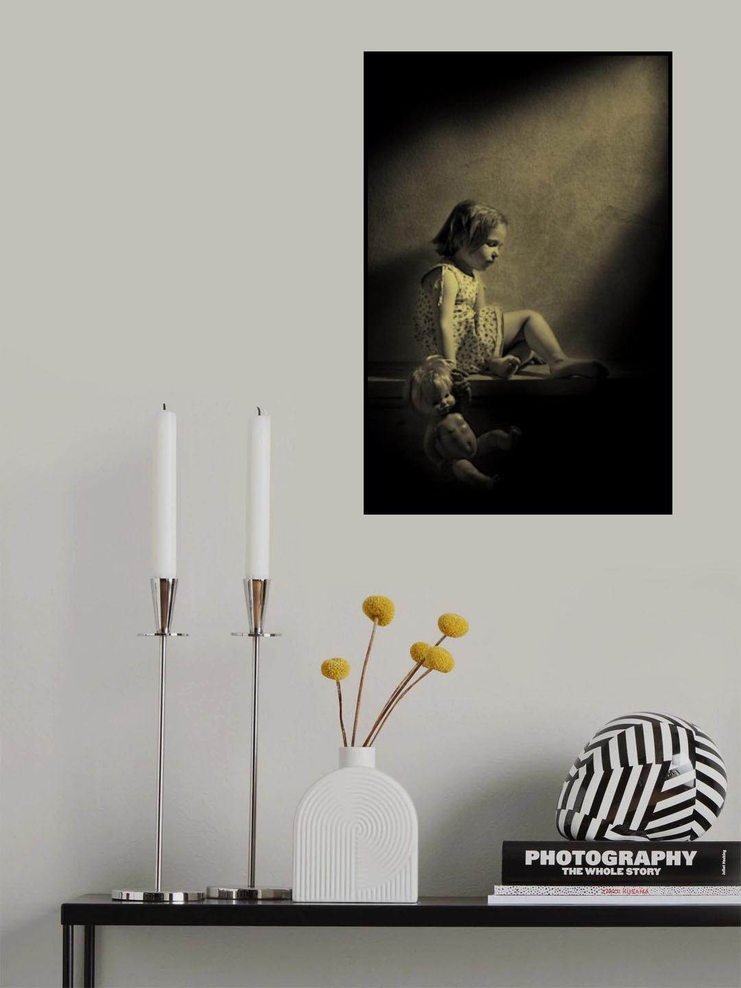 Alone Poster och Canvastavla