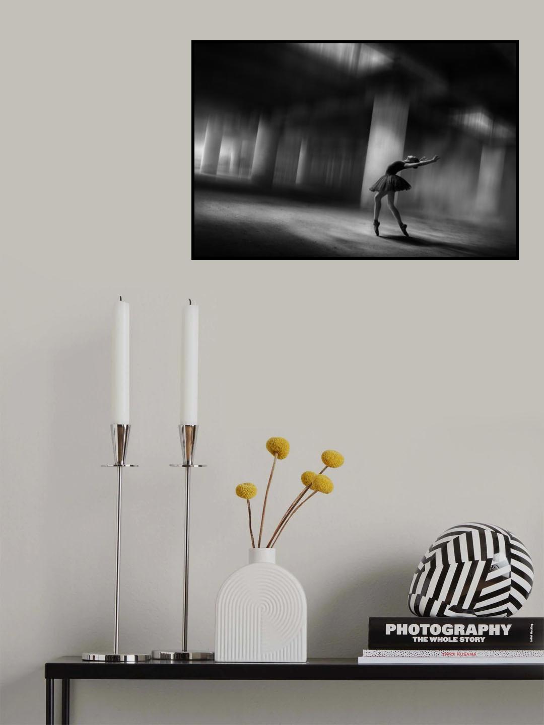 Sole Dancer Poster och Canvastavla