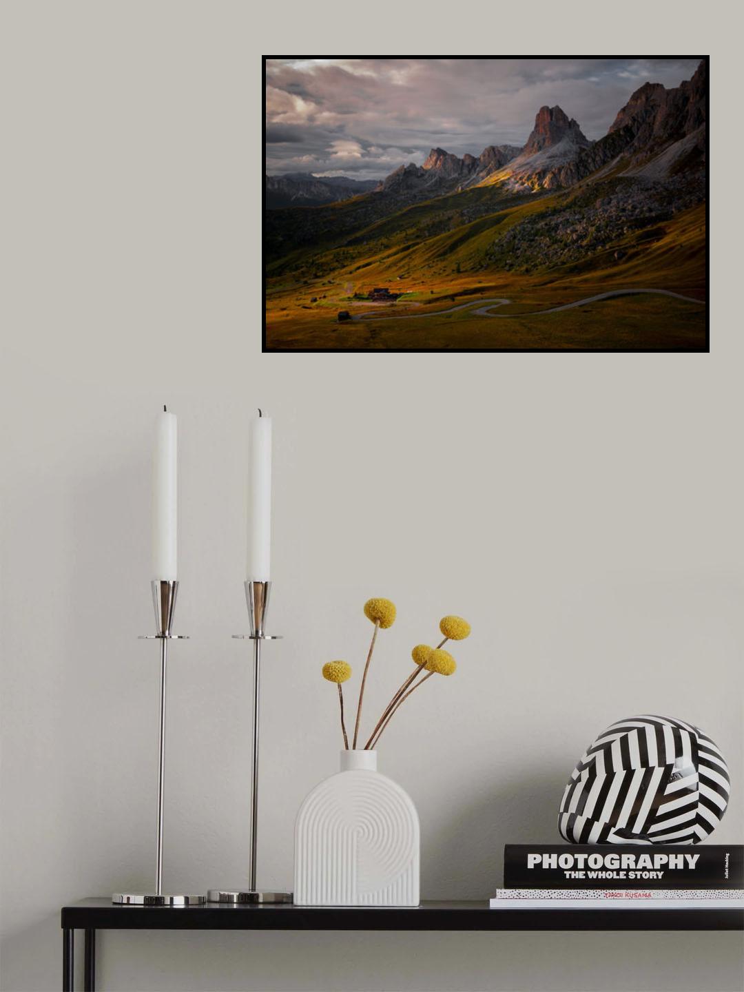 Last rays of sunshine at the Giau pass Poster och Canvastavla