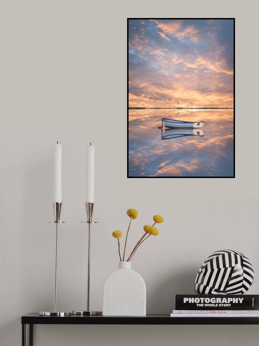 Alone Poster och Canvastavla