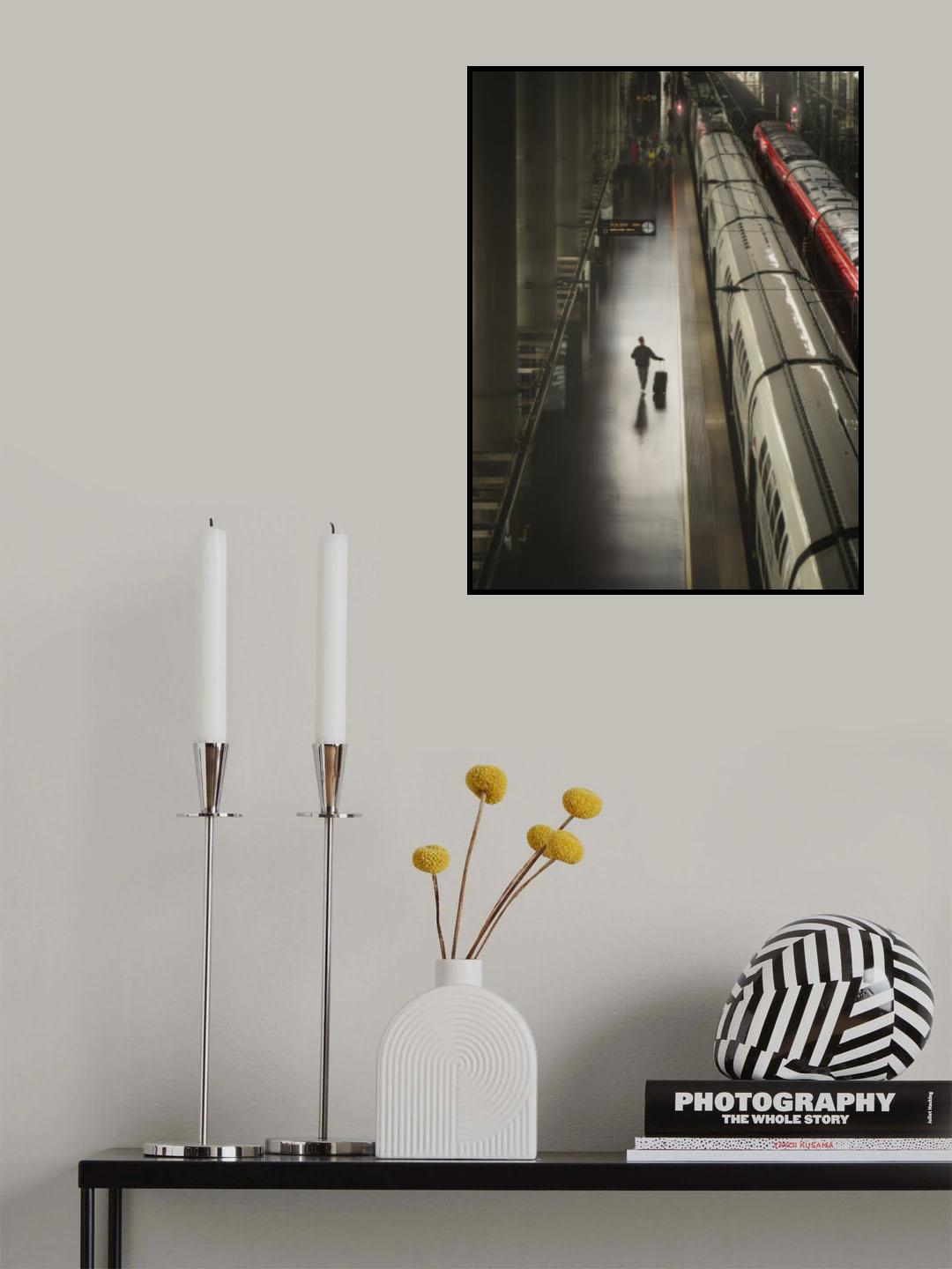 7 minutes for departure Poster och Canvastavla