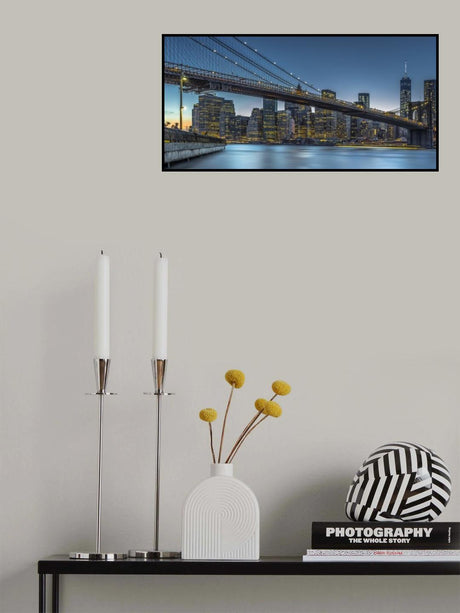 New York - Blue Hour over Manhattan Poster och Canvastavla