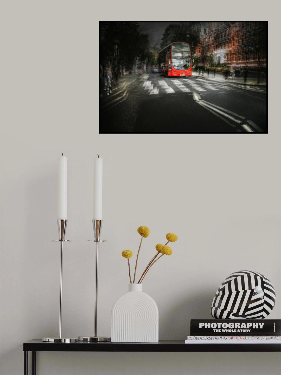 red bus Poster och Canvastavla