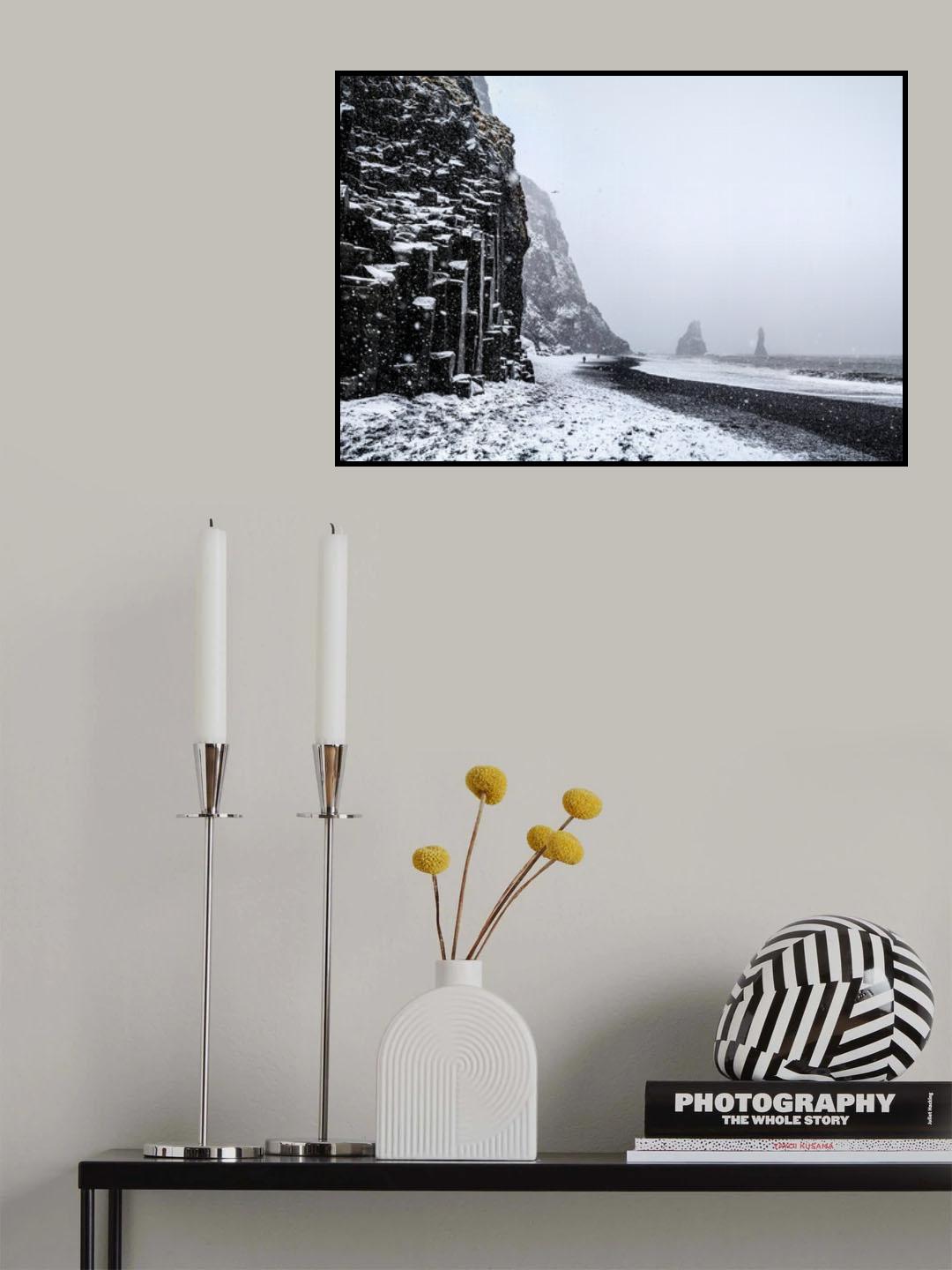 Blizzard in the black beach Poster och Canvastavla