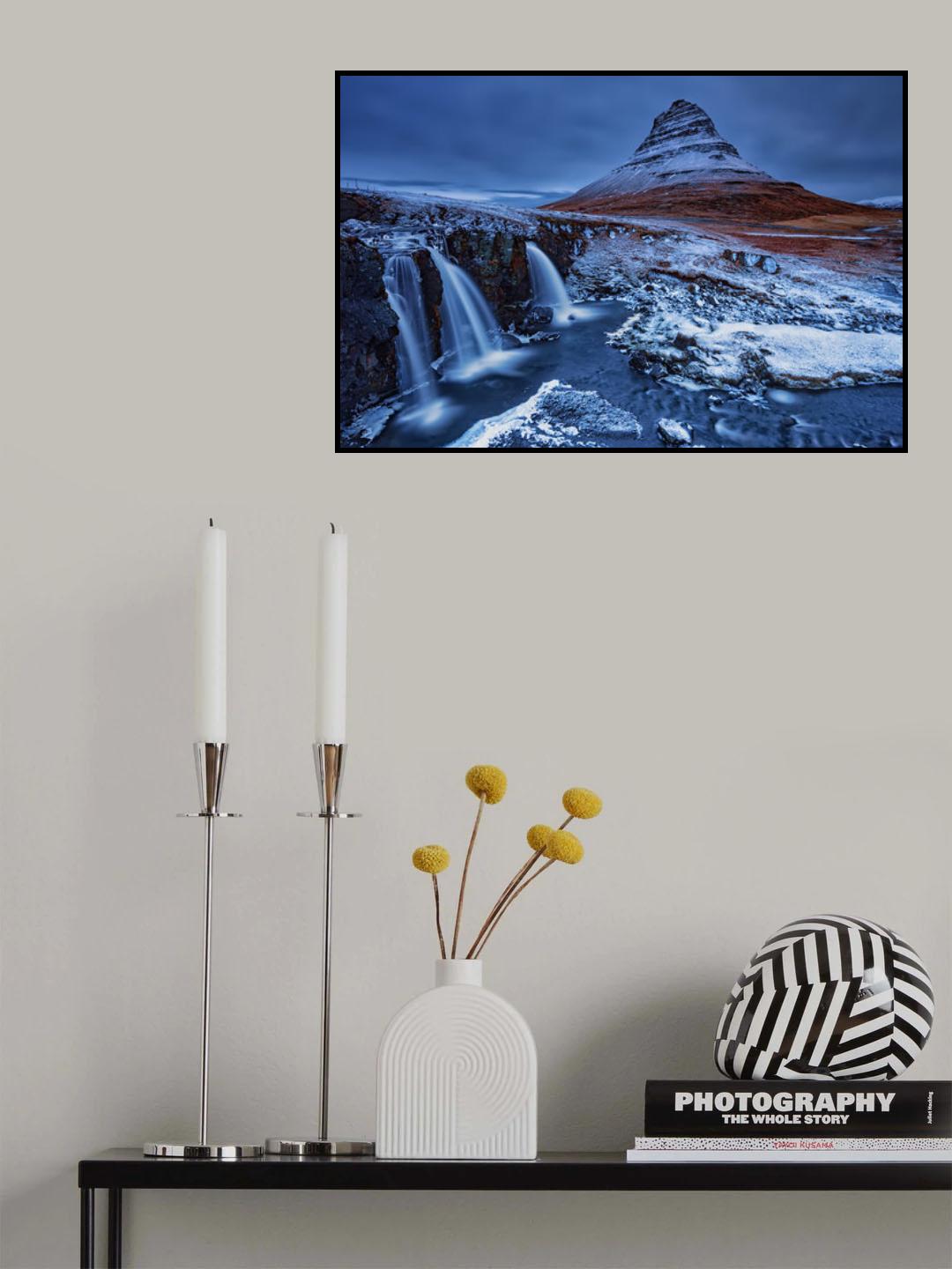 Kirkjufell in white Poster och Canvastavla