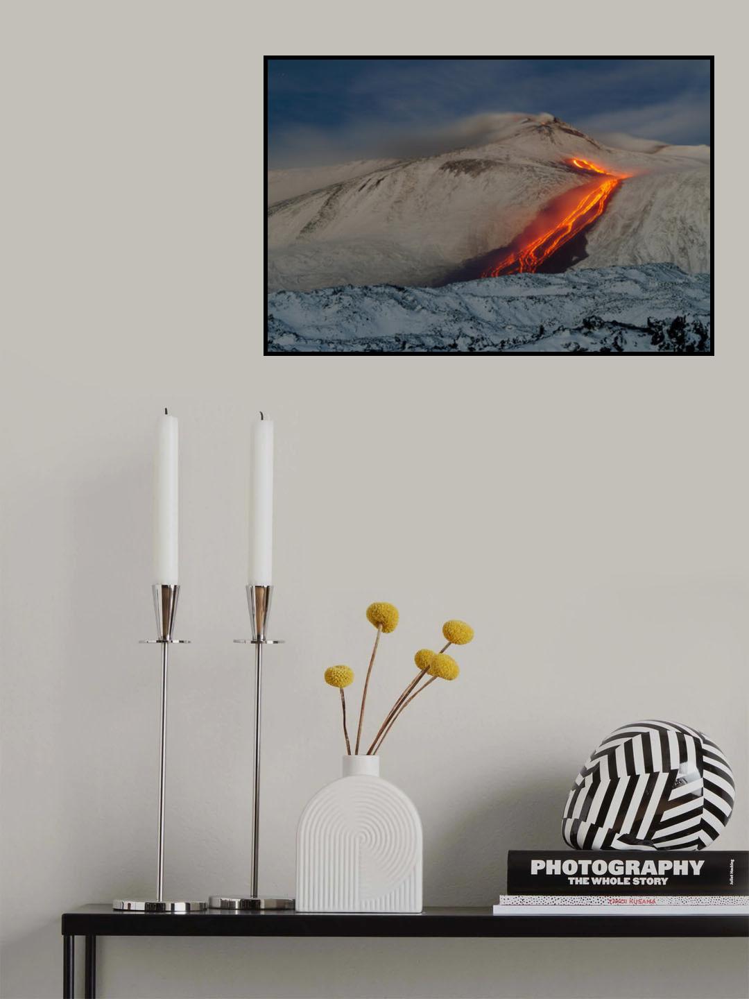 Eruption at dawn Poster och Canvastavla