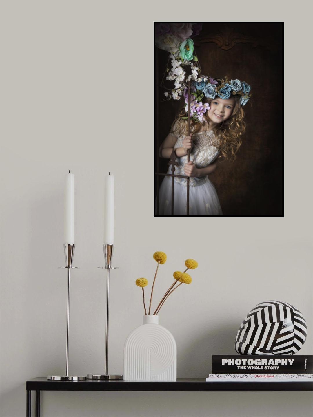 Little  flower girl Poster och Canvastavla