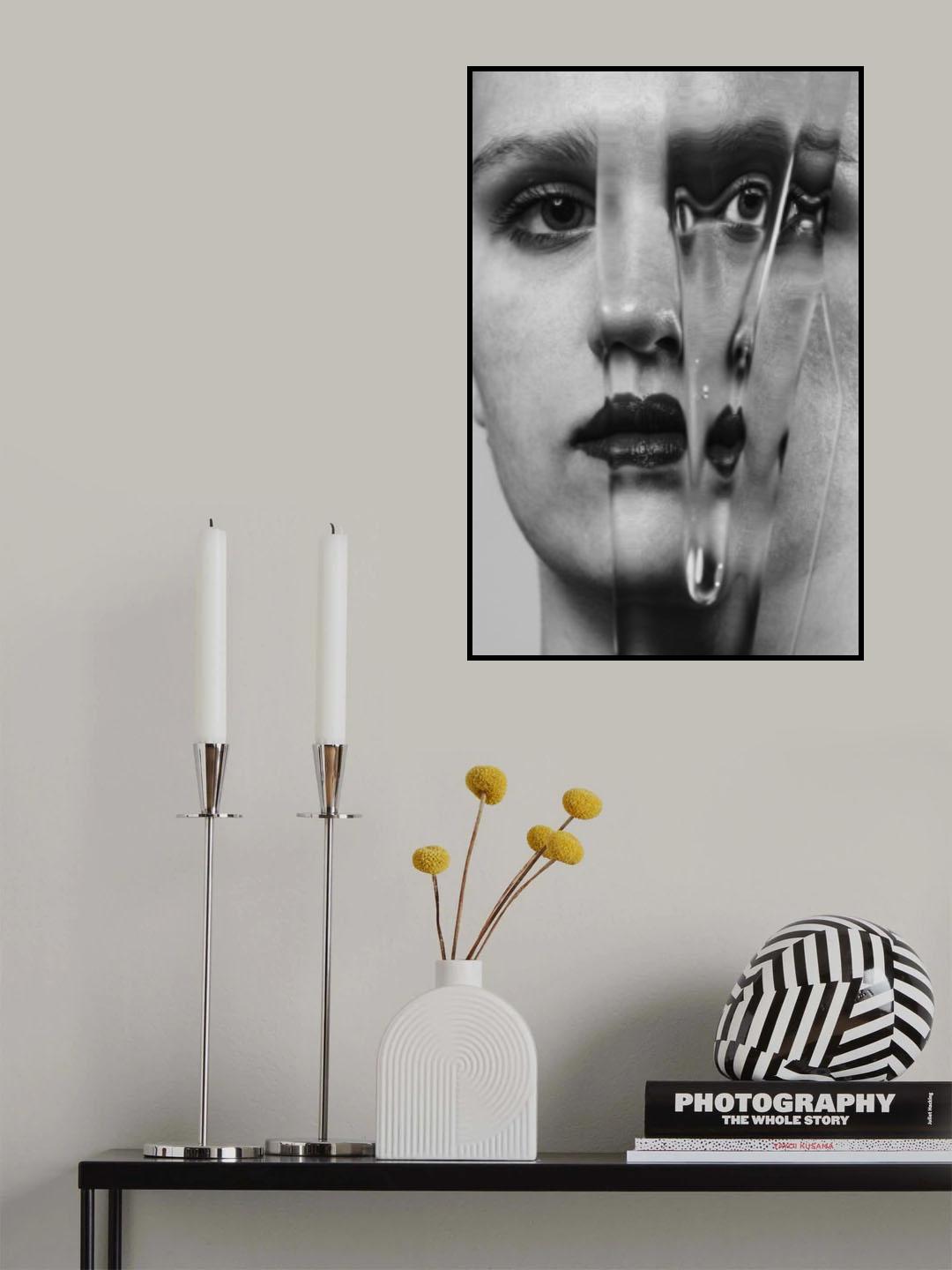 Behind Glass Poster och Canvastavla