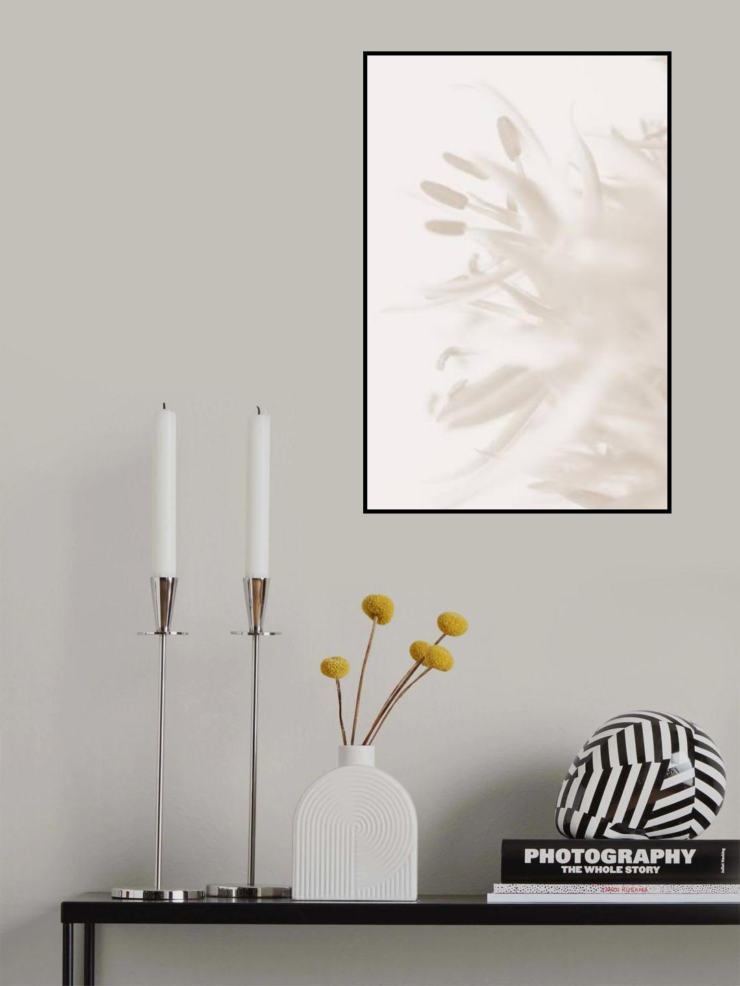 FLOWER BEIGE_2 Poster och Canvastavla