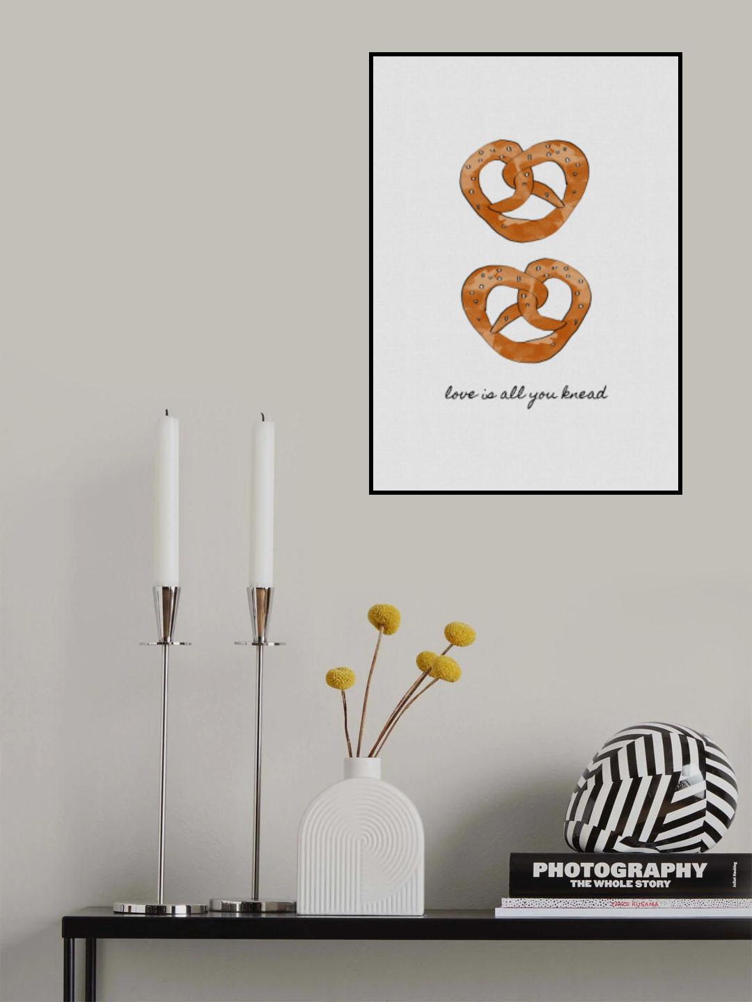 Love Is All You Knead Poster och Canvastavla