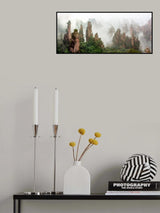 Cloud-shrouded Zhangjiajie Poster och Canvastavla
