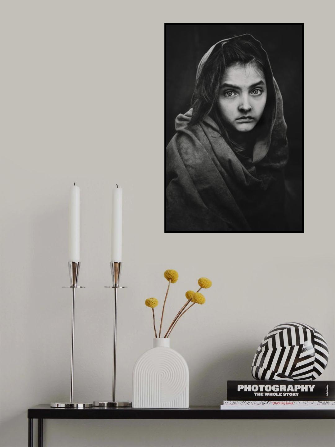 Behind Walls Poster och Canvastavla