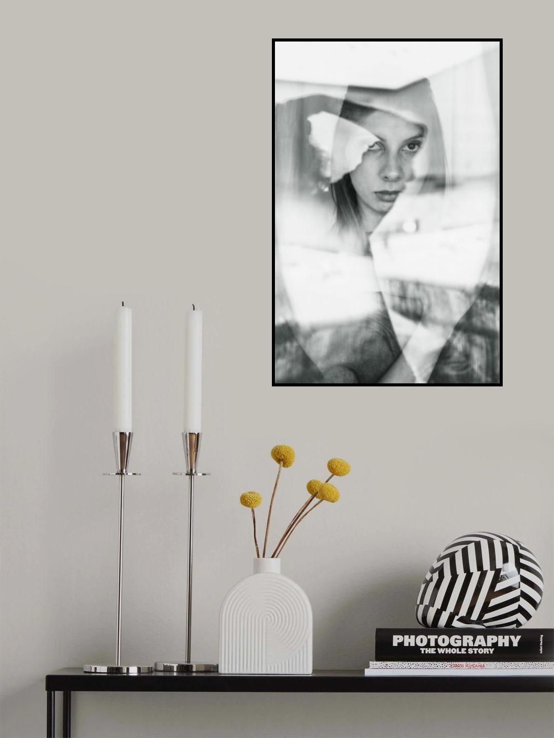 the girl behind the window Poster och Canvastavla