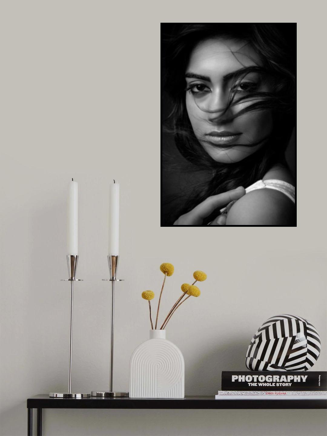 Melika Poster och Canvastavla