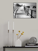 WALKING ALONE Poster och Canvastavla
