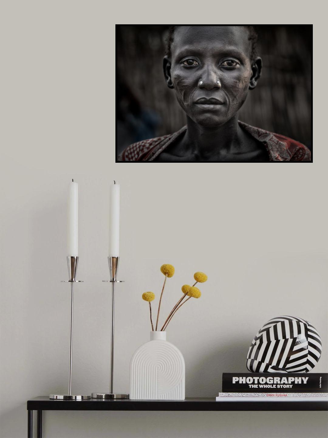 Sadness of a Laarim ethnic woman Poster och Canvastavla