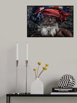 Man at the Pashupatinath Temple - Kathmandu Poster och Canvastavla