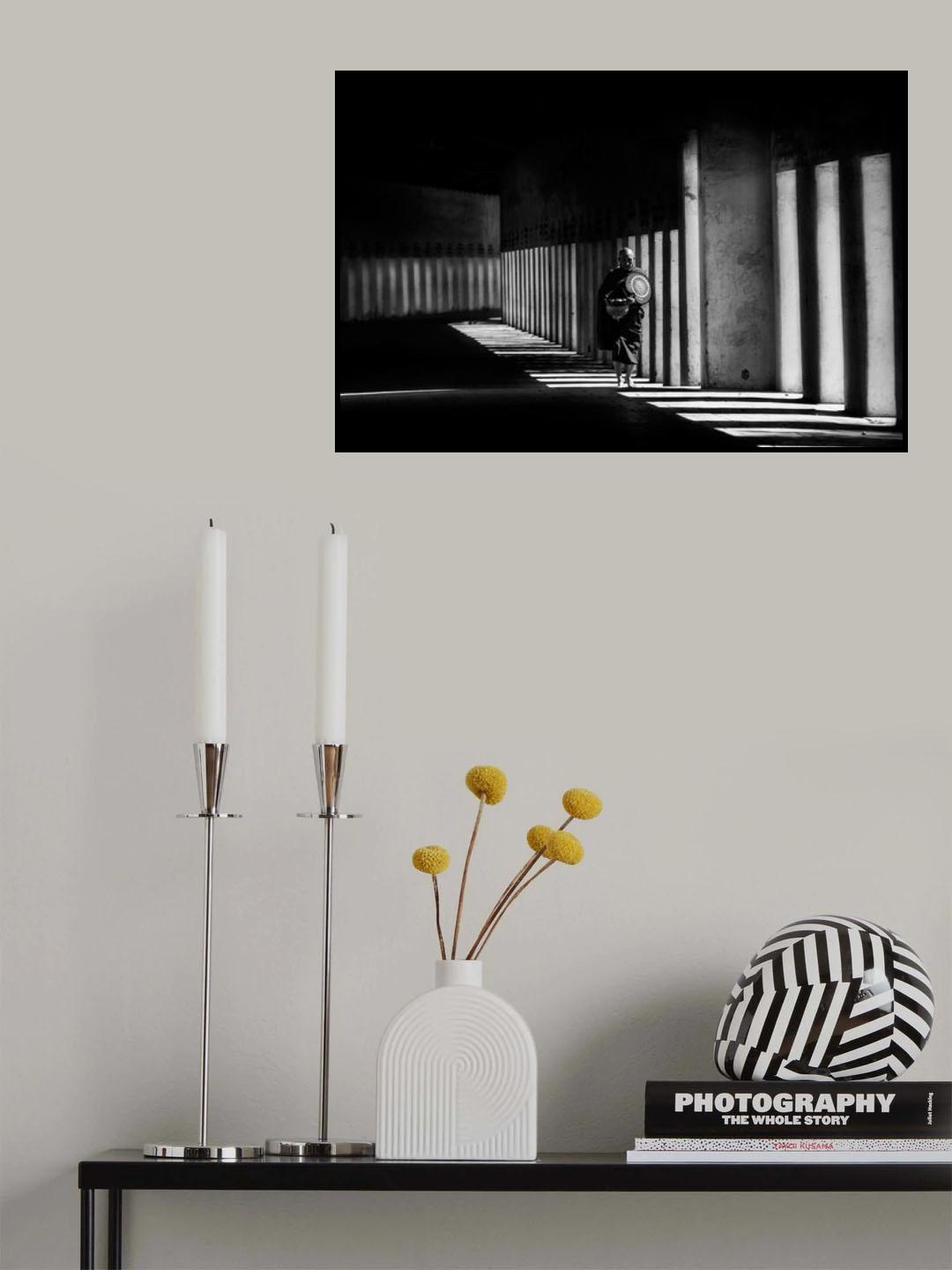 Monk on the alley Poster och Canvastavla