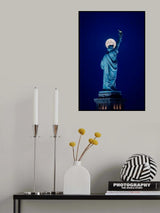 Moonrise behind Liberty Poster och Canvastavla