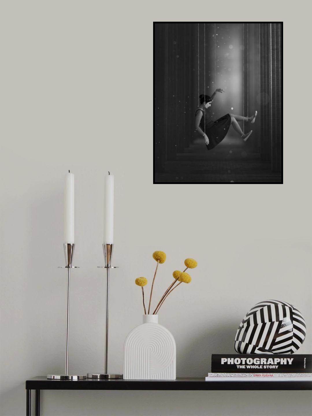 Controlled Poster och Canvastavla