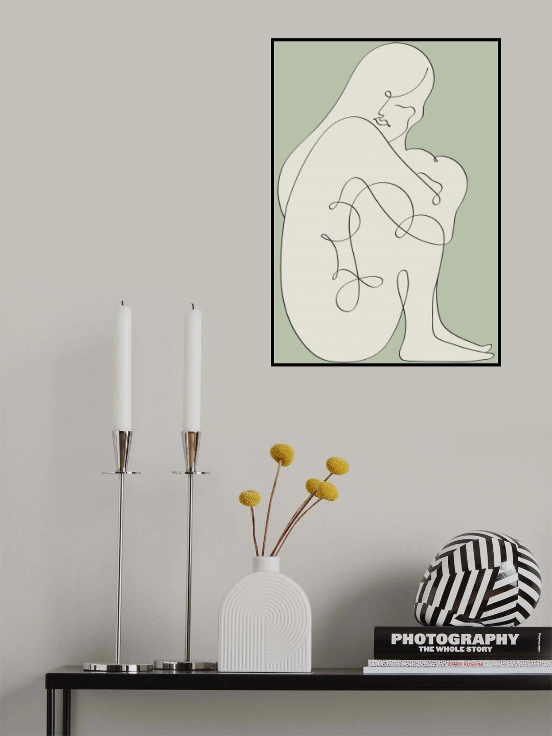 Sitting Woman Green Poster och Canvastavla