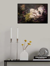 The Blushing Smile Poster och Canvastavla