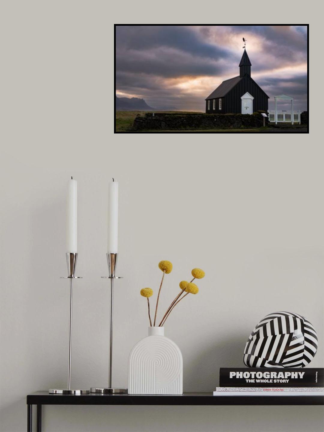 Black bird enjoying the sunset Poster och Canvastavla