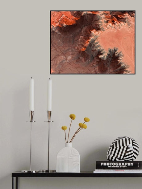 The Red Mountain #2 Poster och Canvastavla