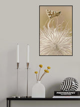 A delicate balance. Poster och Canvastavla