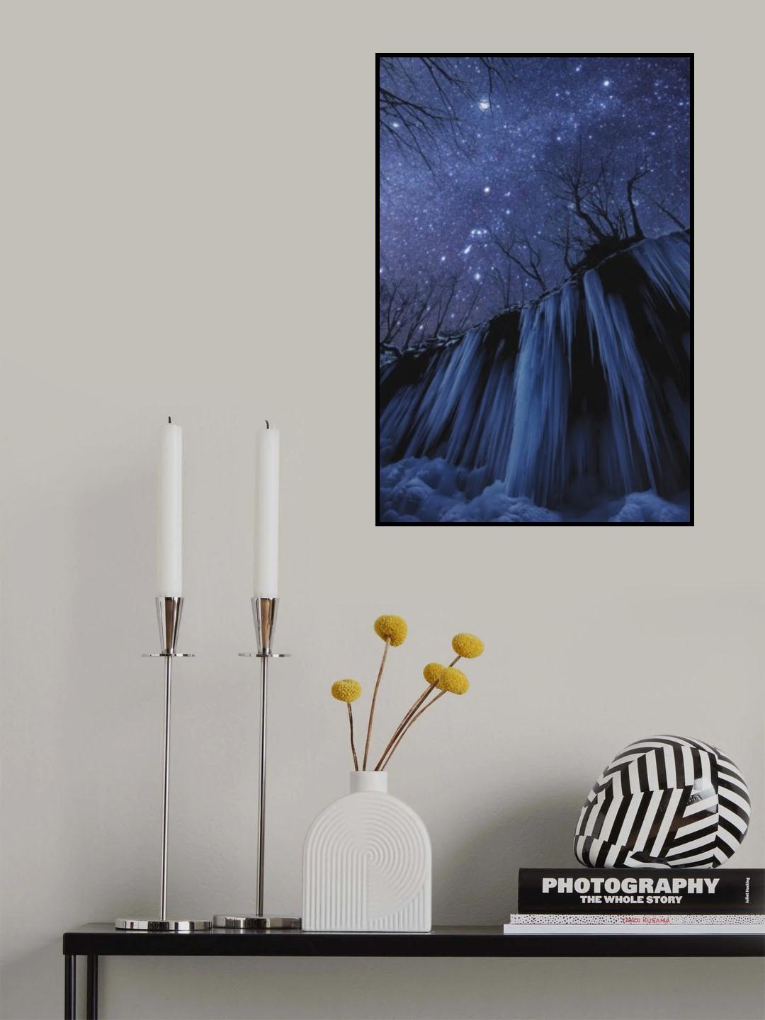 Freezing Cold Night Poster och Canvastavla