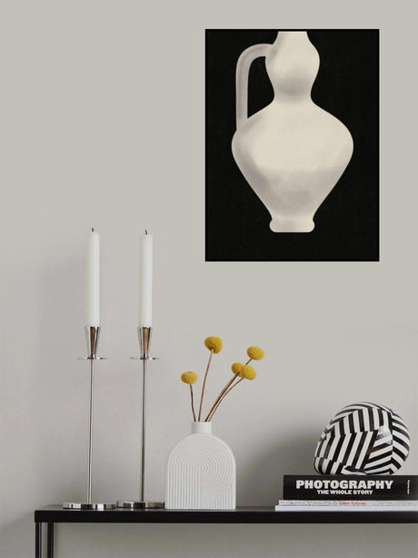 Vintage White Vase Poster och Canvastavla