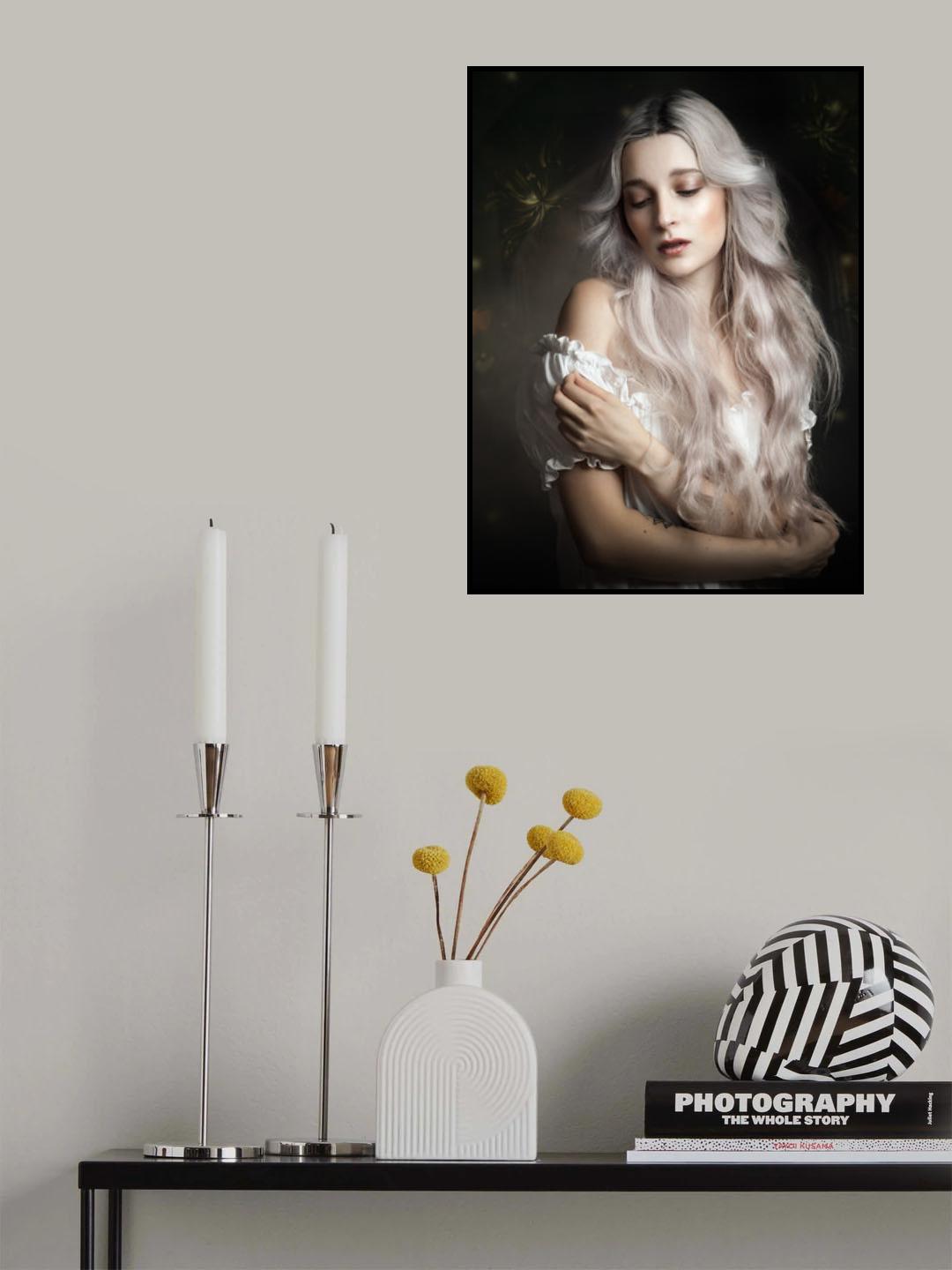 Yana Poster och Canvastavla
