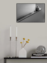 Seating and waiting. Poster och Canvastavla