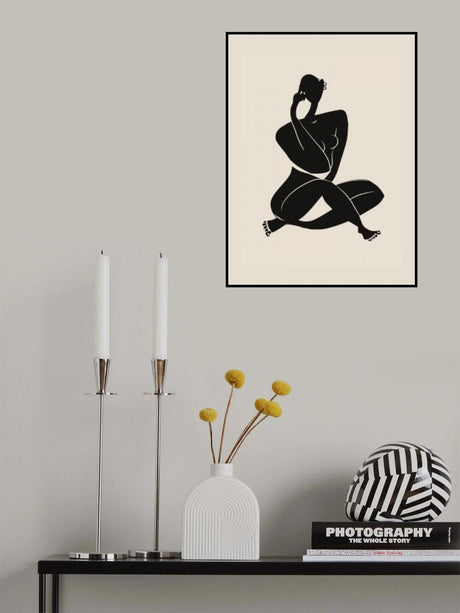 Nude Sitting Pose In Black Poster och Canvastavla