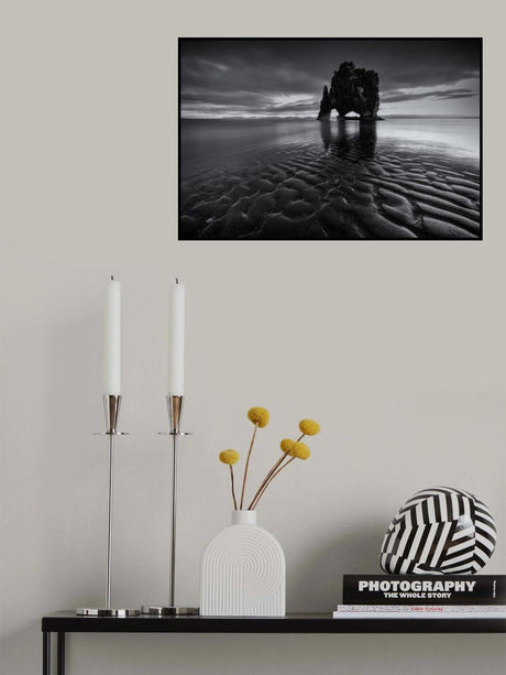 Dawn at Rhino Rock Black-White Poster och Canvastavla
