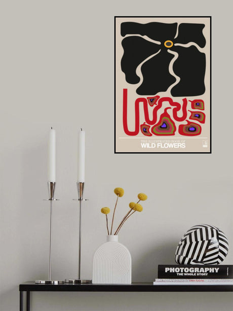 The Illustrated Book Of Wild Flowers Vol.1 Greige Poster och Canvastavla