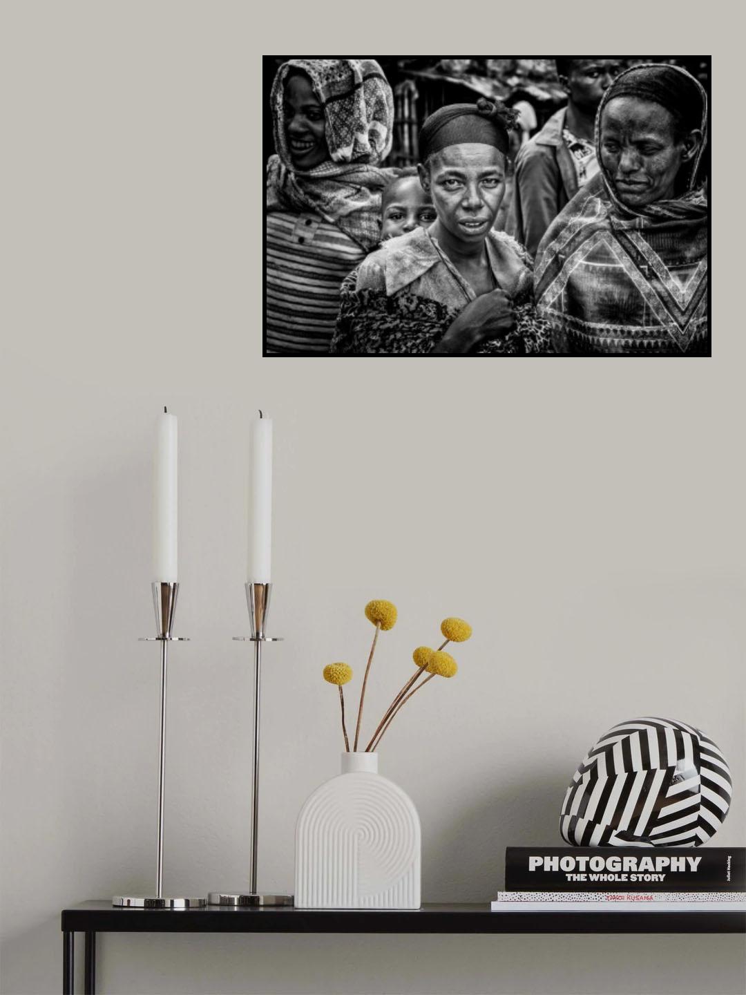 Women in a market in Ethiopia Poster och Canvastavla
