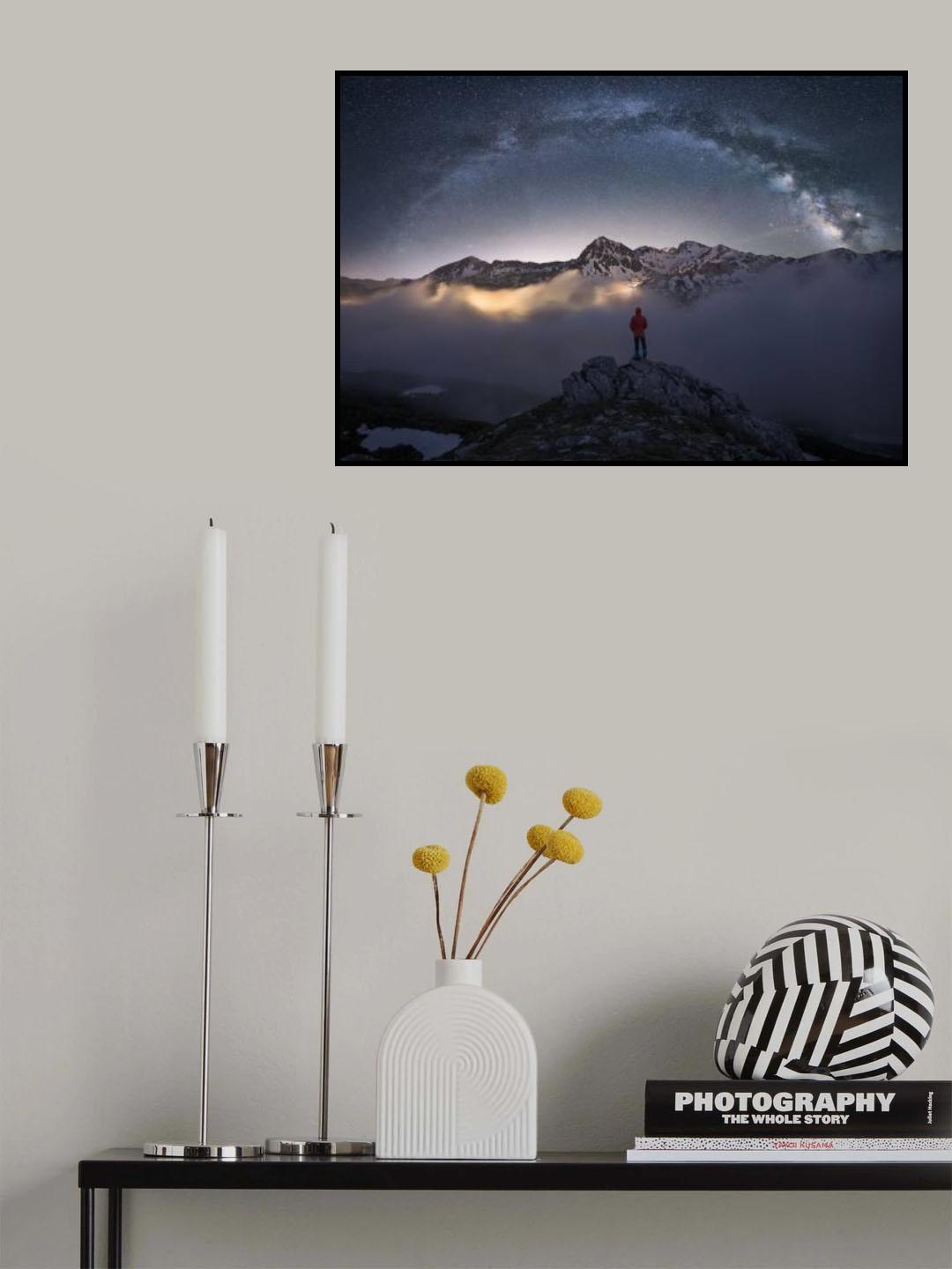 surprises in the night Poster och Canvastavla