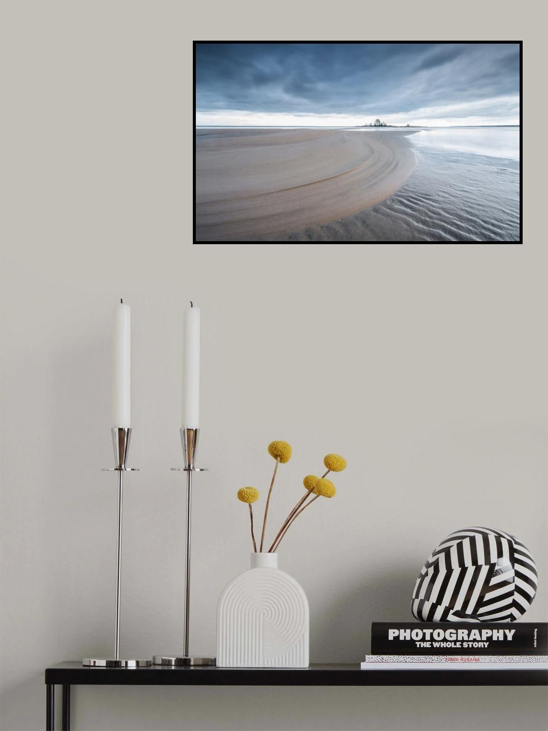 Alone Poster och Canvastavla