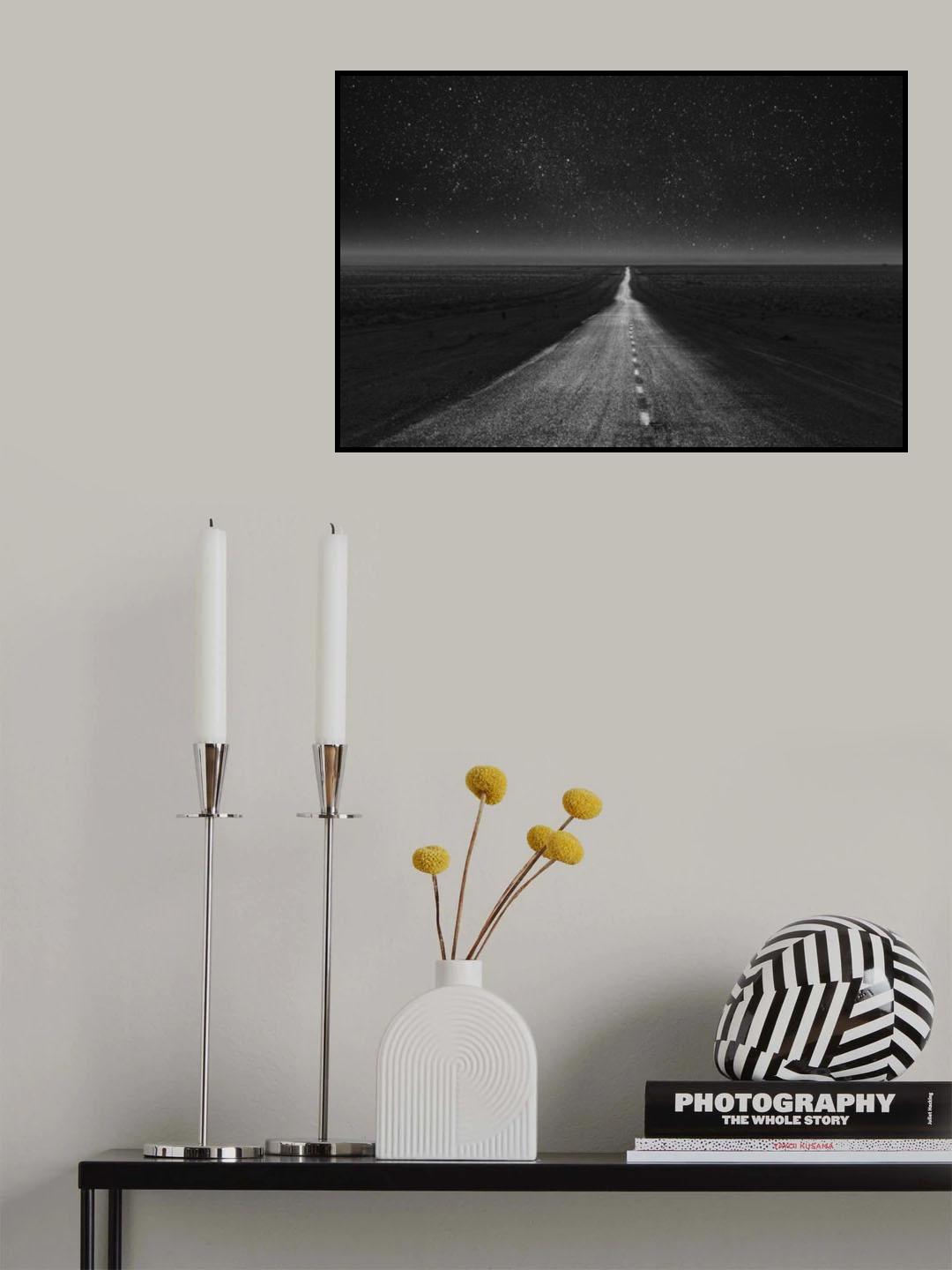 The Dark Eternal Night Poster och Canvastavla