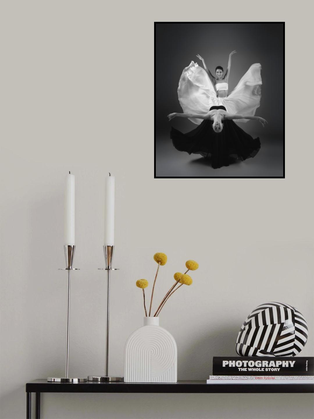 Dancers in Black &amp; White Poster och Canvastavla