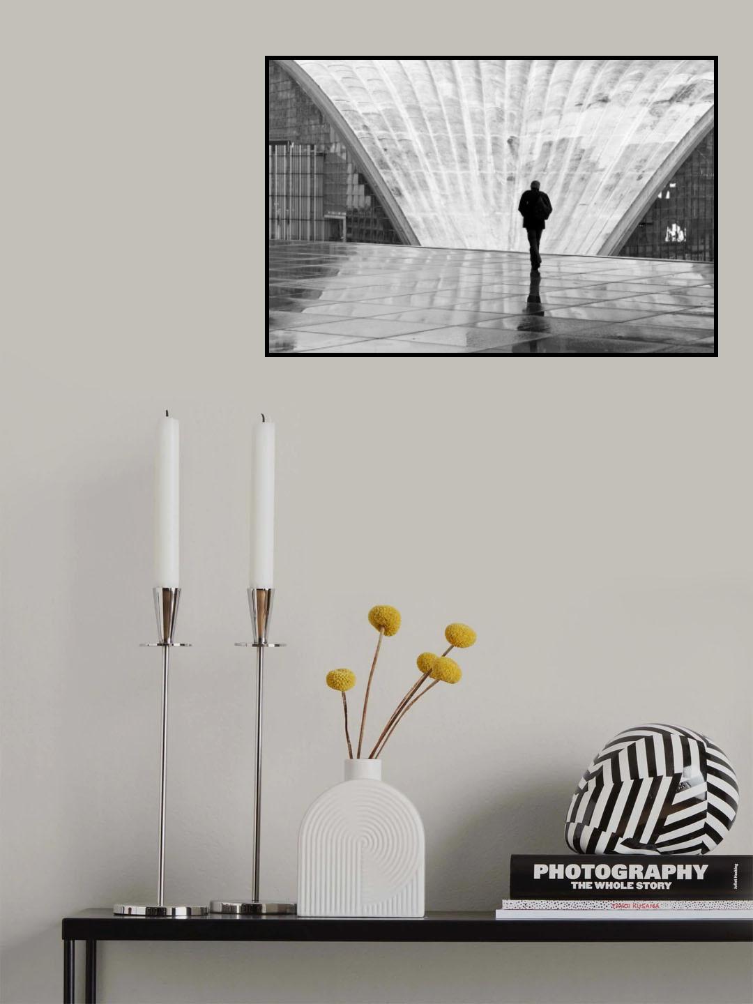 Alone Poster och Canvastavla