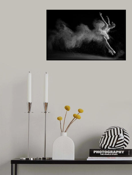 The White Swan Poster och Canvastavla